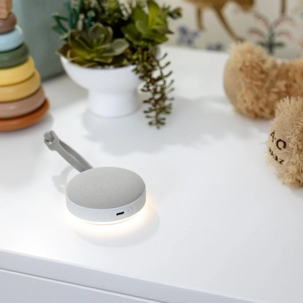 yogasleep hushh 2 sound machine light